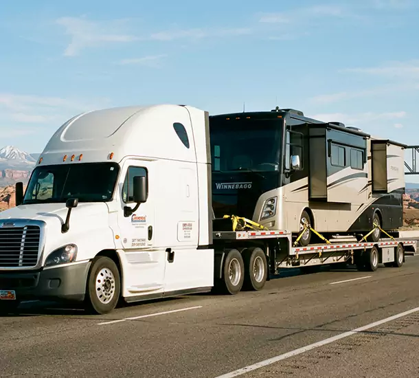 Chicago, IL RV Transport Service: Schedule Affordable RV Delivery With Us