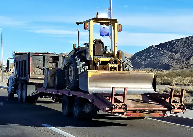Why Choose Chicago Heavy Hauling Over Other Heavy Equipment Shipping Companies?